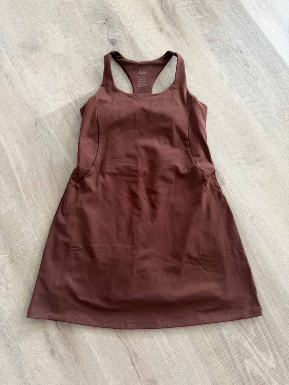 Girlfriend Collective Earth Paloma Racerback Dress In Earth Brown Size: L